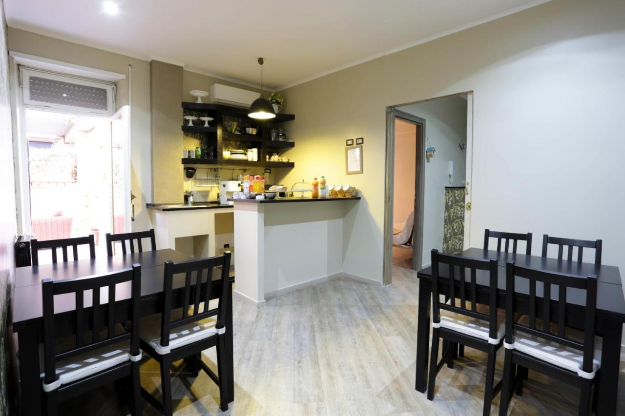 ローマ Domus Pio XI Bed & Breakfast エクステリア 写真